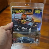 With Case, Nissan Laurel C33, Hot Wheels Boulevard