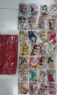 麥當勞 2000年 迪士尼千禧珍藏 一套28隻 公仔連掛牆毯（全新未開封）Walt Disney World Millennium Collectables