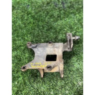 Bracket Compressor Aircond Wira 4G13 4G15 1.3/  1.5 SANDEN ( halfcut/used )