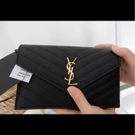 YSL 黑金魚子醬信封翻蓋WOC