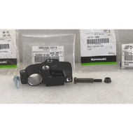 13280-0105 92151-1986 130BA0622 92015-1233 Holder Clutch Lever KLX150 Barako