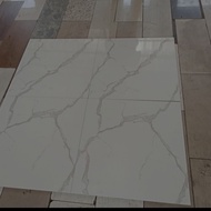 granit arna daiva white 60x60 /list plint kramik lantai
