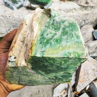 NEPHRITE JADE STONE 3.7KG