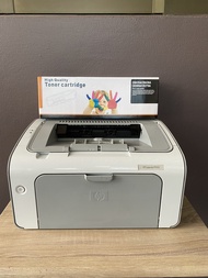 ปริ้นเตอร์มือสอง HP LASERJET P1102+หมึก 85A หมึกใหม่ ส่งฟรี รับประกัน 3เดือน พร้อมใช้งาน สภาพสวย อุป