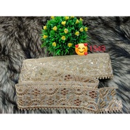 Indian lace, additional accessories for Indian shawls