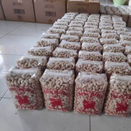 KACANG METE MENTAH FRESH SUPER UTUH NETTO 1 KG
