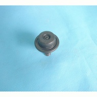 Car accessories engine fuel pressure regulator pulsation damper JE27-20-180 for Mazda 323 family 1.8