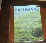 何嘉仁 國際領袖課程 Pathways 2 Level 4 書況佳 只用鉛筆 二手 英文 英語課本