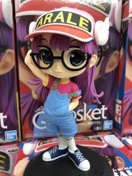 <Ohtoys> 日版 QPosket IQ博士 Dr.Slump Arale 小雲 普通色 全1款 小吉 超人 龍珠 WCF DWC SHF 悟空 模型 Goodsmile 黏土人 公主 扭蛋