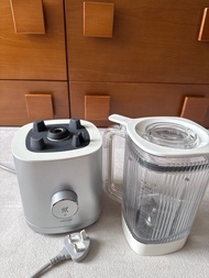孖人牌 破壁機 果汁 醬料 奶昔（送全新保溫水壺一個連盒）