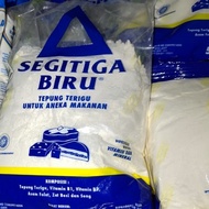 Tepung Terigu segitiga biru kemasan 500gram 1 dus Berkualitas