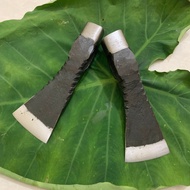 900g Soviet twisted steel firewood chopping ax with sharp ax blade