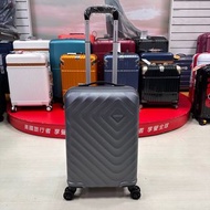 AMERICAN TOURISTER 美國旅行者 SENNA系列 鑽石紋 QC5行李箱（20吋）銀灰色 $4800