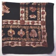 Lancel Paris 古董絲巾，34 x 34 英吋，100% 絲綢，義大利製造