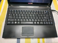 Samsung q320 intel 4g ram 128ssd win 10 13吋