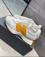 全新有盒New Balance NB 327 低幫跑步鞋 女款 白黃色