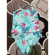 8-9 year old girl swimming set