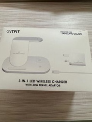 Samsung ITFIT 三合一無線充電板 (With 30W Travel Adapter)