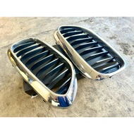 original USED BMW 5 series G30 G38 2017-2020 front grill