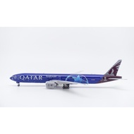 Phoenix 04655 1: 400 Katar Airlines B777-300ER A7-BED Painted