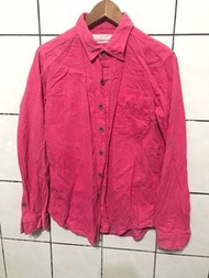 http://www.izzue.com粉紅色長袖襯衫