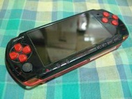 ((僅能使用電源線玩遊戲))SONY原裝PSP 3007型戰神限定版主機