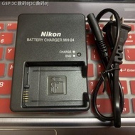 Nikon D5500 D5600 D3300 D3400 D3500 EN-EL14 battery charger MH-24