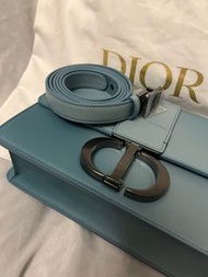 全新 Dior 蒙田包