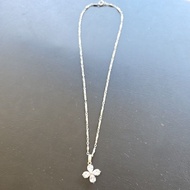 Necklace With Flower Pendant/Leaf Clover 4-Leaf Decorated With CZ Diamonds With Beautiful Light"