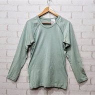 (U43) Long-Sleeved Shirt H&M Poly Fabric Chest 36" Length 27"