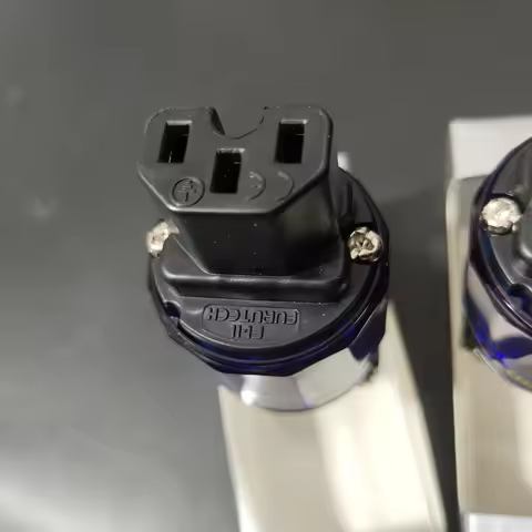 Japan original FURUTECH FI-11(R) audio Power plug Rhodium Plated Hi-end US/EU Schuko brand new authe