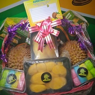 parsel / parcel / hampers buah durian - montong utuh