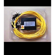 1 Point 8 Optical Fiber Splitter Splitter One Point Four Single Mode FC/UPC Box Type Pull Tail Fiber
