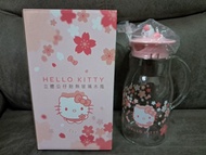Hello Kitty 櫻花玻璃水瓶