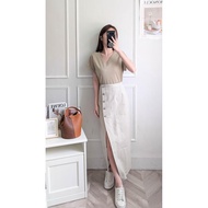 [1588] 8088 Solid Color V-Neck Versatile Top C07