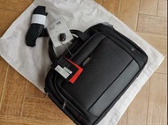 全新新秀麗  Samsonite Pro DLX 4 Expandable Briefcase 可擴展版 電腦袋 公事包