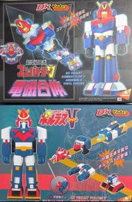 全新未開封 PLAY ΤΟΥ DX VINART VOLTES V ASSEMBLE VINYL FIGURE

V型電磁俠 超力電磁俠