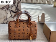 กระเป๋าสะพายข้างได้ถือได้ขนาด 8//10” งานสวยมากแม่ สินค้าพร้อมส่งจากไทยค่ะ By TheOiL.