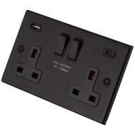 British Standard Switch 2 GANG 13A SWITCH SOCKET USB A + C 3.1A MATT BLACK