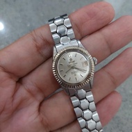 jam tangan wanita titoni cosmo queen