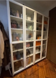 IKEA BILLY 白色玻璃門儲物櫃連展示架