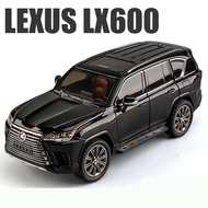 1:24 Lexus LX600 SUV รถจำลองแบบหล่อจากรถของเล่นอัลลอยด์หุ่นโลหะเสียงและไฟรถยนต์ออฟโรดเป็นของขวัญสำหร