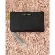 MK Wallet Wrislet Double Zip- Pinas