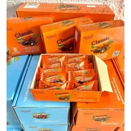 Dking Classic Chocolate Filled with Dates & Cashew Nuts (1 box @4pack)
