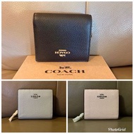 Coach全新現貨黑色/淺藍色/淺粉紅色短銀包(不包盒）