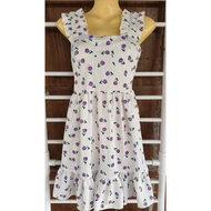 R 30/ Mini Dress White Second Hand No Flaws Fade Drop