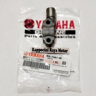 Original FREEGO FAZZIO Right Mirror Mount B5D F5867 00