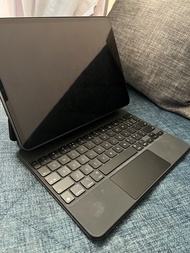 Apple iPad Pro 2018 11 inch 256GB MTXQ2ZP/A 及 Magic Keyboard 豪華全套