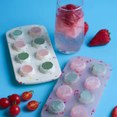 1Pcs Mold Star Heart Shape Chocolate Candy Molds Silicone Trays For Refrigeration Beverage Vodka Coc