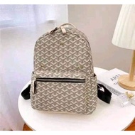 bagpack large size goyard